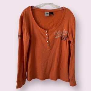 Vintage Y2K Harley Davidson Orange Ribbed Embroidered Long Sleeve Henley top XL